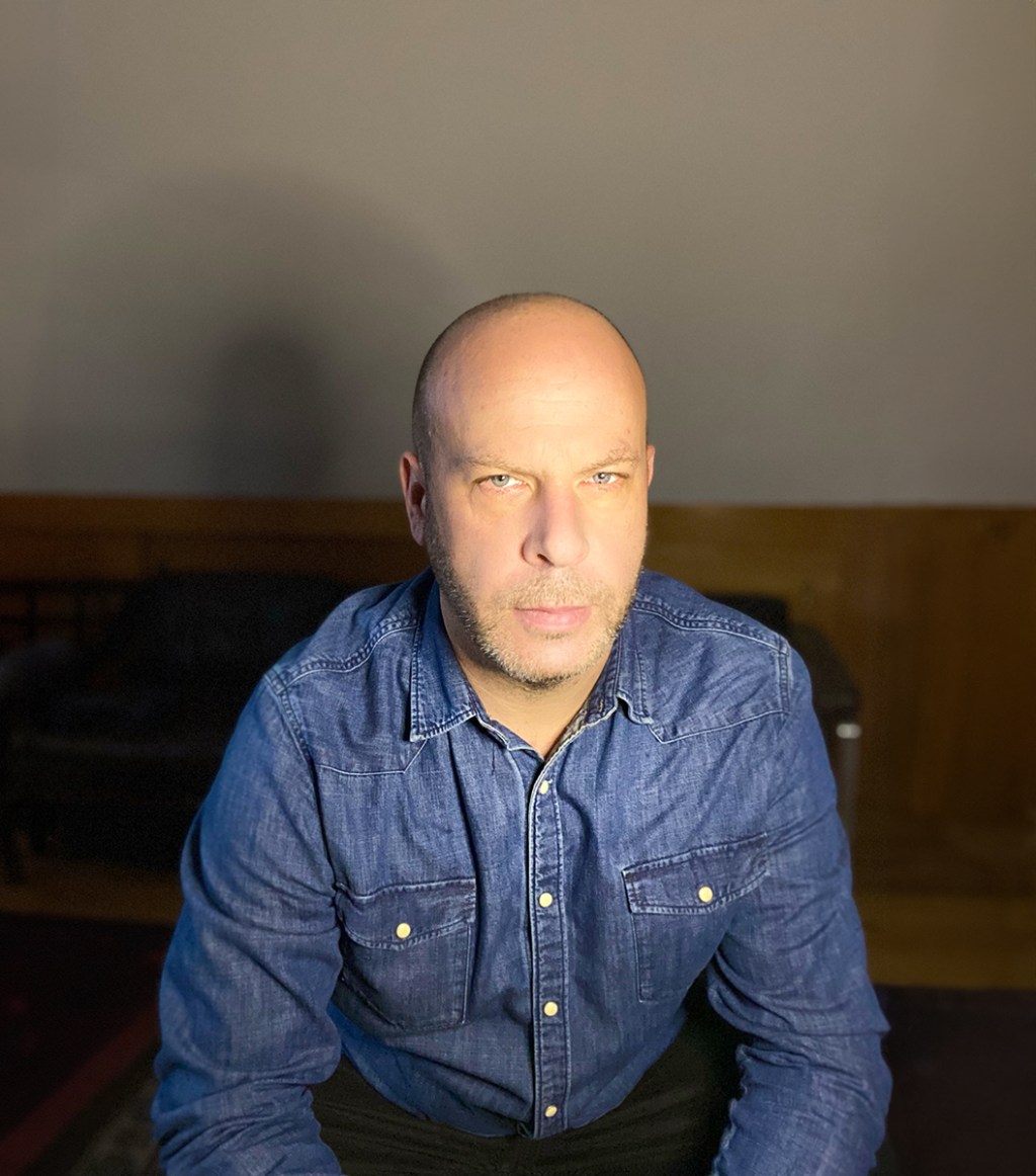 Lukas Schneider de Revolver&nbsp;Type.